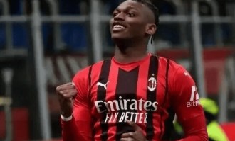 意甲：AC米兰VS佛罗伦萨！