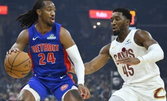 季前赛-米切尔17分哈里斯19+5 骑士胜活塞