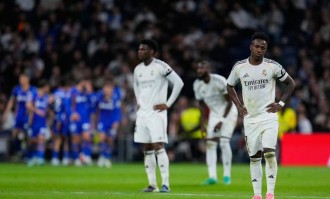 欧冠霸主遭遇大冷门，18年来首次主场失利！皇马积分落后巴萨4分