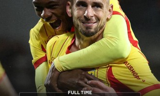 朗斯逆转3-1夺冠，法甲榜首易主！黑马强势崛起，大巴黎失去王座